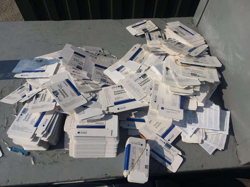 На Волині затримали велику партію ліків з вмістом наркотичних речовин (фото)