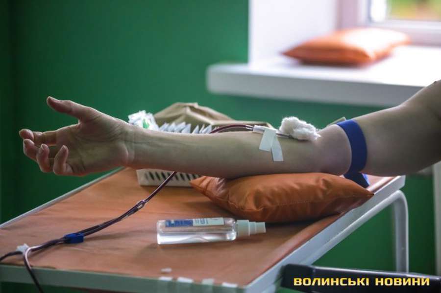 Як стати донором: репортаж з Волинського центру крові (фото)