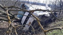 У Молдові влетів у дерево та перекинувся автобус Кишинів – Київ: є травмовані українці (фото)