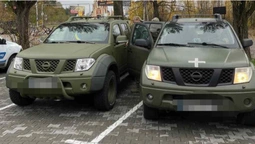 У Польщі брати з Луцька на власній СТО ремонтують авто для ЗСУ (відео)