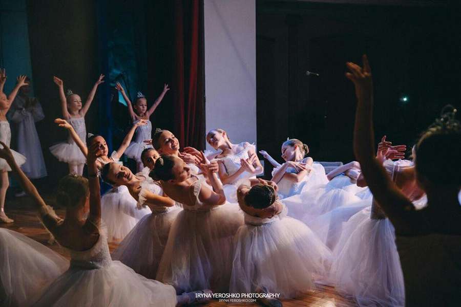 Лучан запрошують на балетну виставу 
