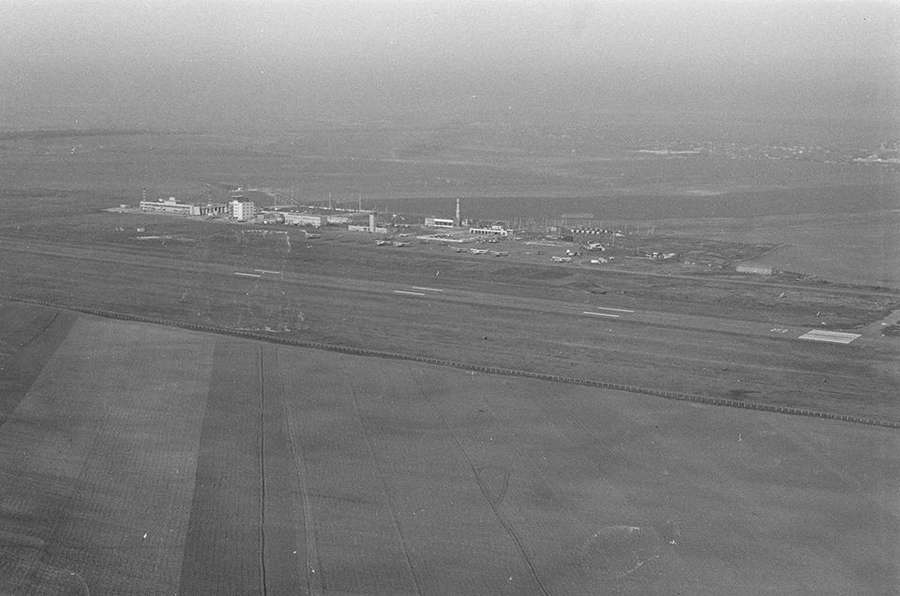 Яким був луцький аеропорт у 80-х роках минулого століття (фото)