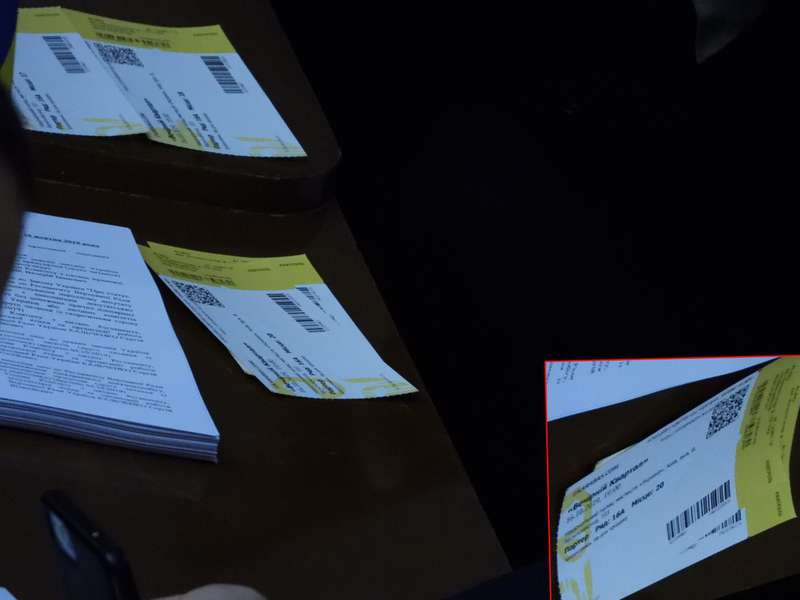 «Слуга народу» розповсюджував у Раді квитки на «Вечірній квартал» (фото)