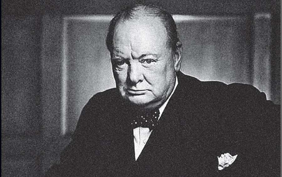 Вінстон Черчиль><span class=