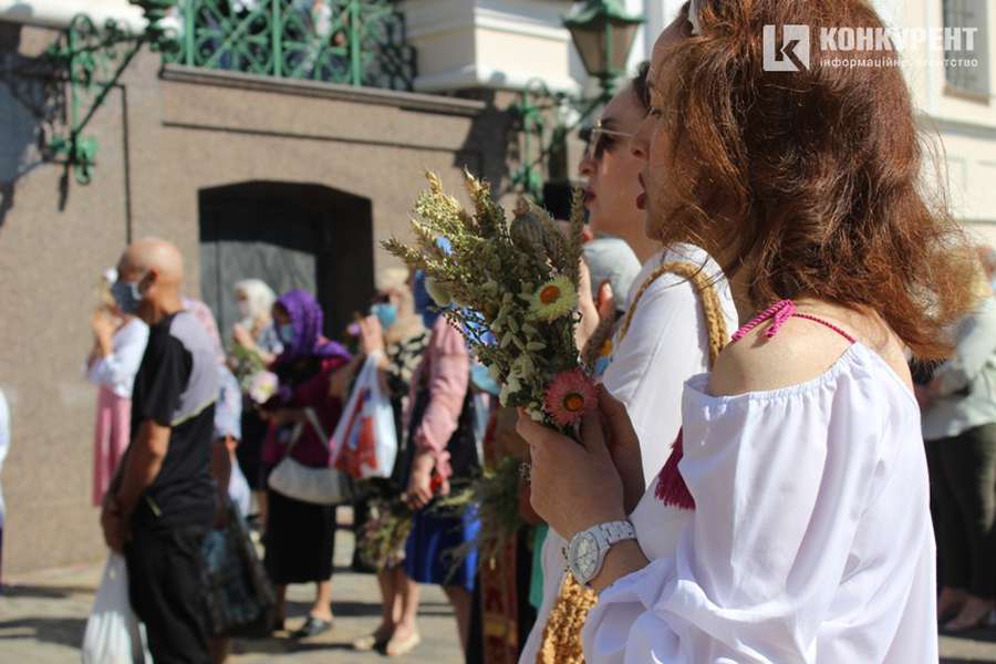 Як у центрі Луцька святкували Медового Спаса (фото)