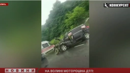 Постраждалі – в реанімації: деталі моторошної аварії біля Луцька (відео)