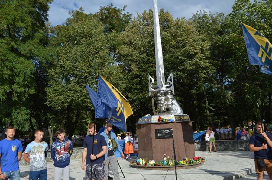 У Ковелі відкрили пам'ятник, який планували 19 років