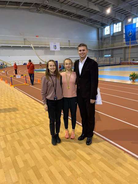 Волиняни стали призерами всеукраїнських змагань зі спортивної ходьби