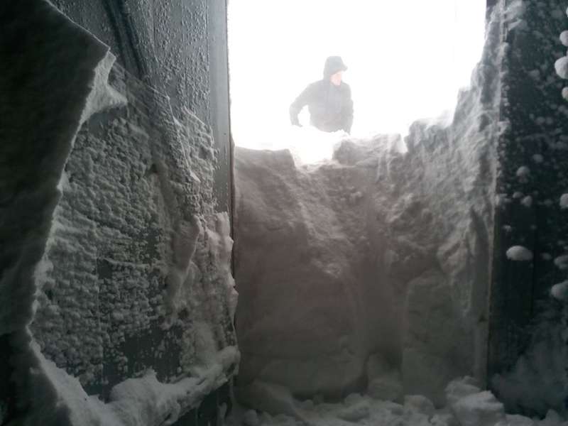 У Карпатах випало понад метр снігу (фото)