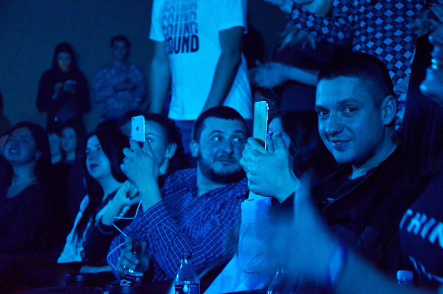 «А эти ночи в Крыму теперь кому?»: у Луцьку відбувся чуттєвий концерт «Бумбоксу» (фото)