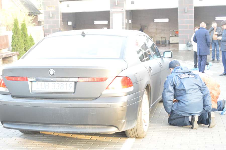 Перестрілка на автомийці у Луцьку: поліція не відкидає версію про  бандитські розбірки