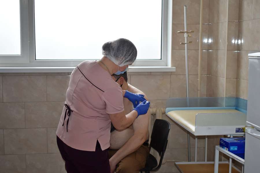 На Волині вакцинували ветеранів АТО/ООС (фото)