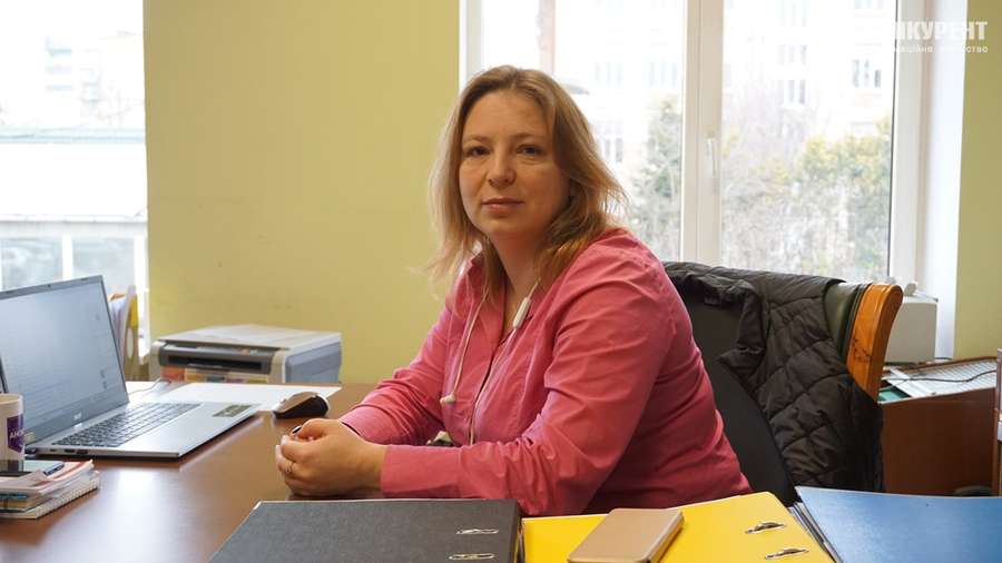 Олена Степанюк, фінансова менеджерка