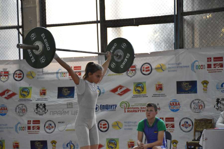 У Луцьку пройшов турнір з важкої атлетики серед молоді (фото)
