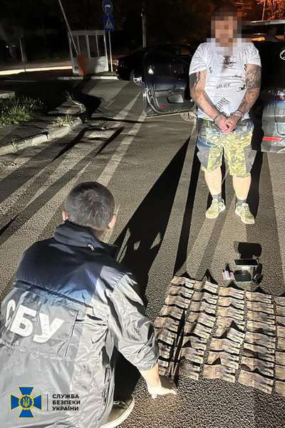 На Львівщині затримали «тероборонівців», які викрадали людей (фото)