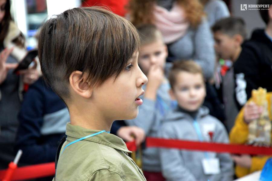 Із призами та подарунками: у «Промені» відбувся дитячий турнір Beyblade (фото)