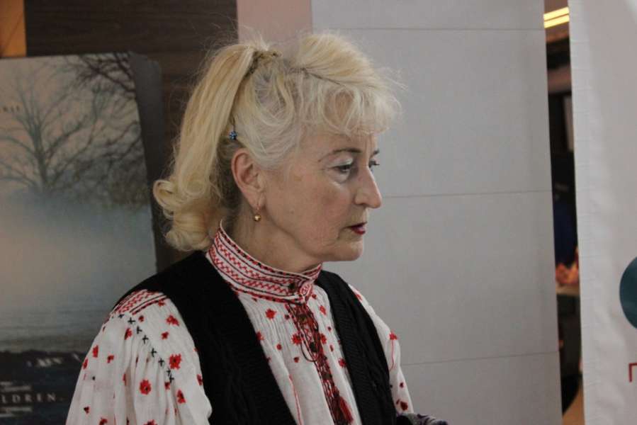 «Після »Крут« емоції переповнюють», – пенсіонерка про фільм у Луцьку (фото)