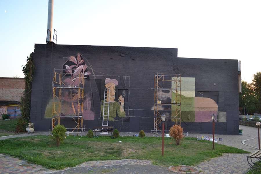 У Луцьку стартував фестиваль урбаністичного мистецтва (фото)