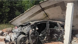 Авто «знесло» зупинку: подробиці смертельної ДТП на Волині (фото)