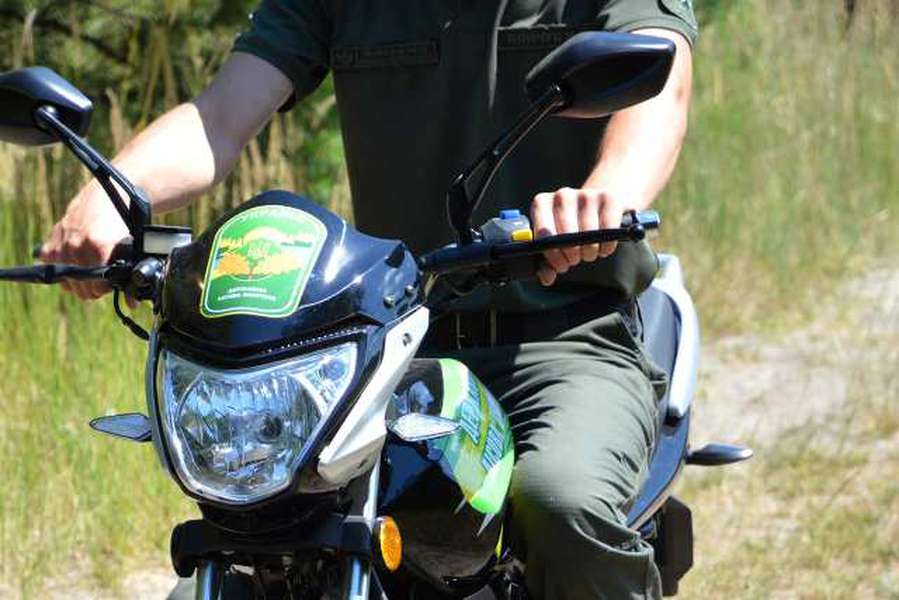 Для лісової охорони Волині придбали нові мотоцикли (фото, відео)
