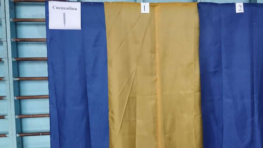 Як у Луцьку готують дільниці до проведення місцевих виборів
