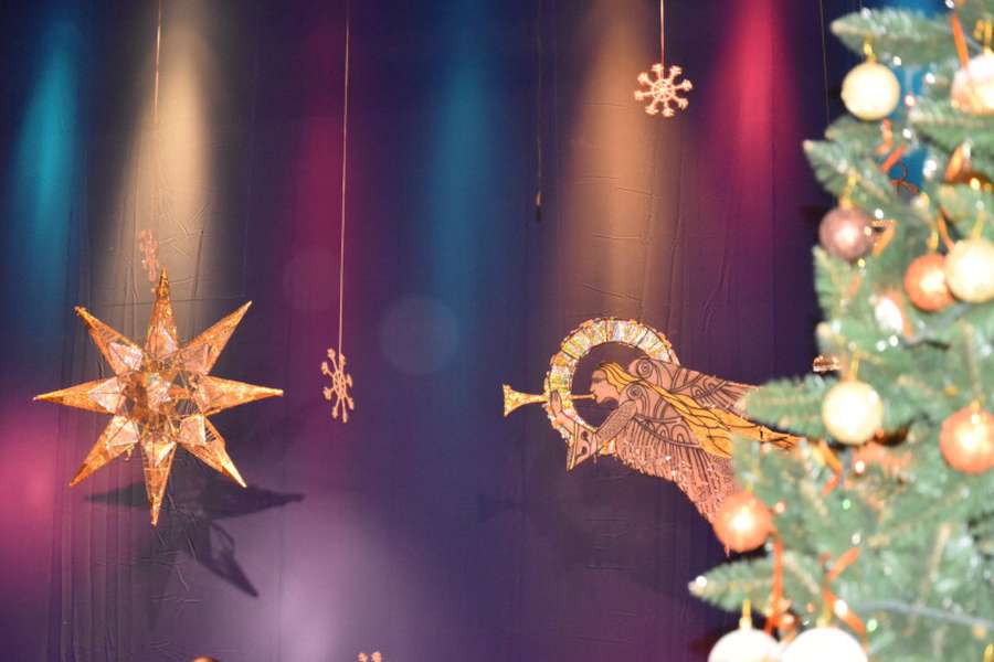 У Луцьку влаштували новорічне свято для дітей пільгових категорій (фото)