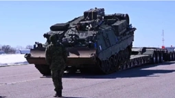 Канада відправила Україні БРЕМ Bergepanzer 3  (відео)