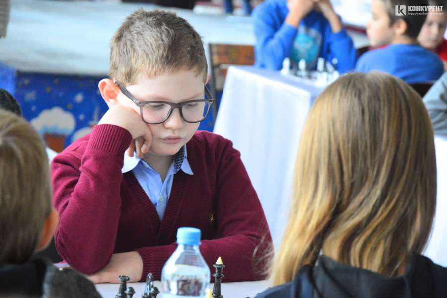 У Луцьку більше сотні дітей змагалися у шаховому турнірі (фото)