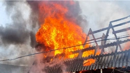 У Луцькому районі дитина випадково підпалила хату (фото)