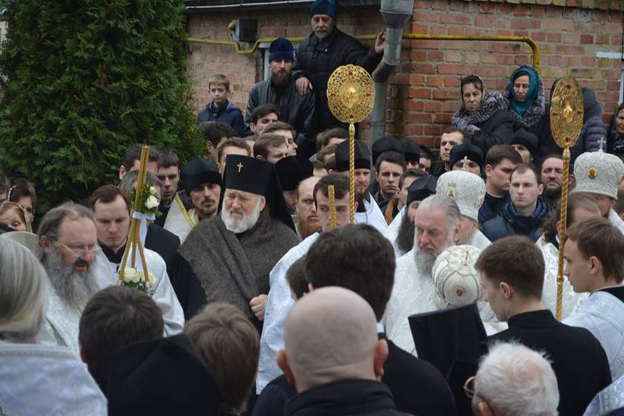Як Луцьк прощався з митрополитом Ніфонтом (фото)