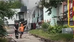 У Луцьку в районі Теремно горить квартира (відео)