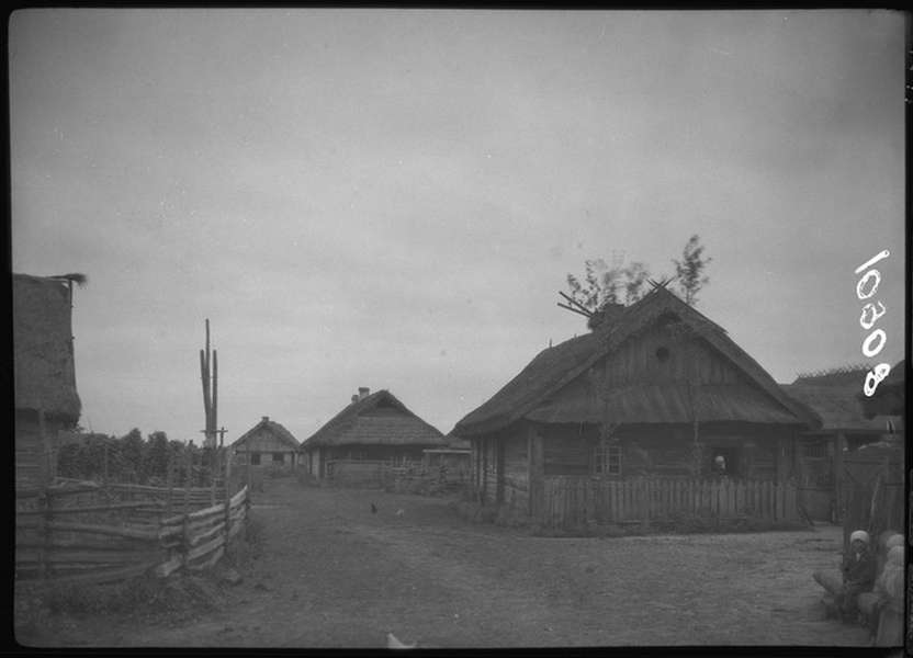 Показали, як виглядали волинські села 90 років тому (фото)
