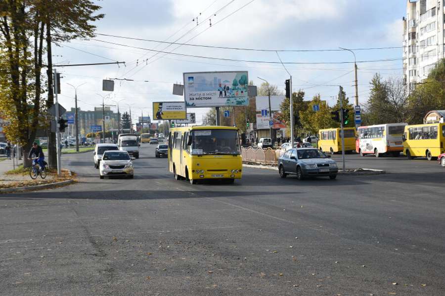 Капітальні ремонти по Луцьку: як уже виглядають дороги і прибудинкові території (фото)