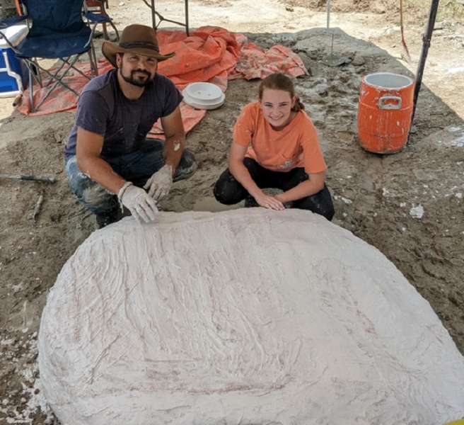 У США школярка знайшла череп кита віком 34 мільйони років (фото)