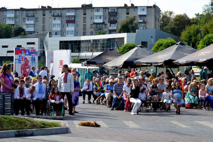 У Луцьку – фестиваль літньої сеньйоріади (фото)