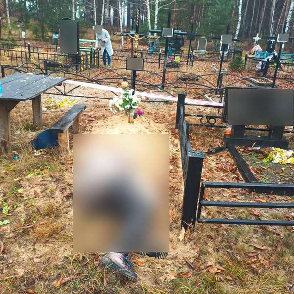 Впала замертво на могилі чоловіка: на Київщині стареньку вбило уламком ракети