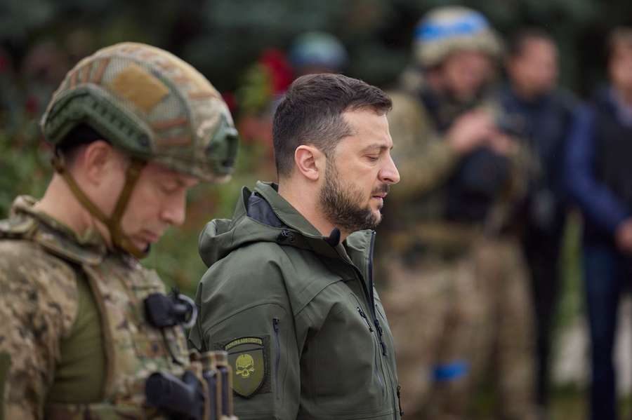 Зеленський приїхав у звільнений від окупантів Ізюм (фото, відео)