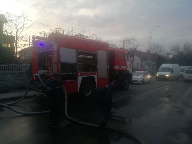 Попередня причина – цигарка: подробиці смертельної пожежі в Луцьку (фото)
