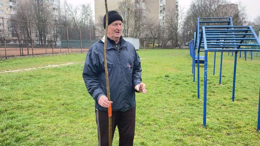 72-річний метальник із Луцька розповів про свої тренування після повернення з Чемпіонату світу (фото, відео)