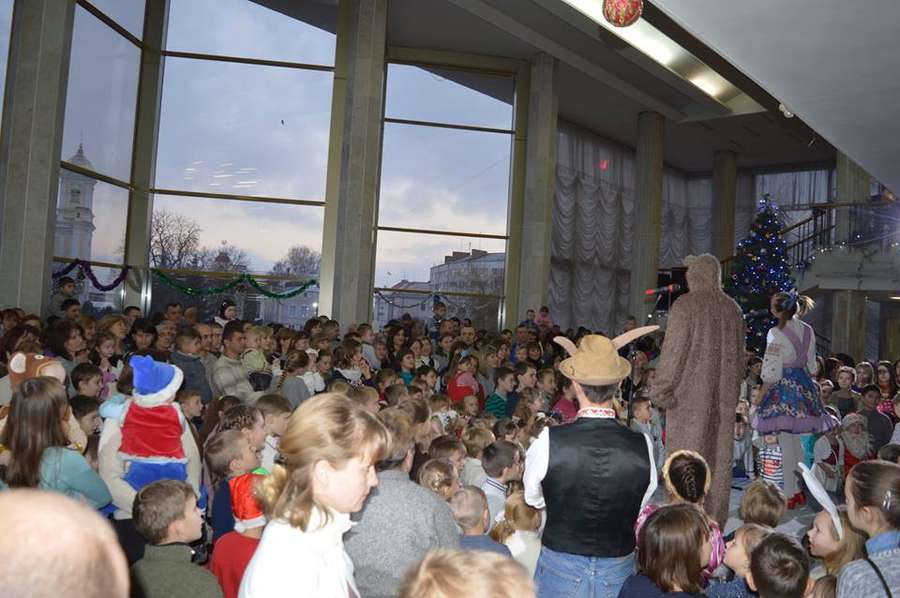 Волинські підприємці влаштували свято для сотні дітей 