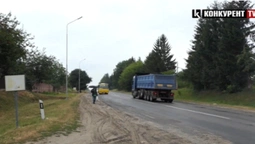 До зупинки йти кілометр: люди не можуть зі Струмівки доїхати до Луцька (відео)