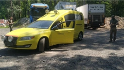 Реанімобіль та позашляховик: шведські благодійники передали допомогу волинським військовим (фото, відео)
