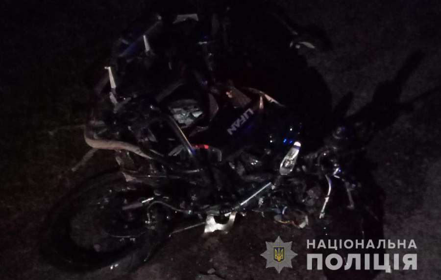 У Луцькому районі мотоцикліст протаранив «шкоду» і загинув на місці (фото)