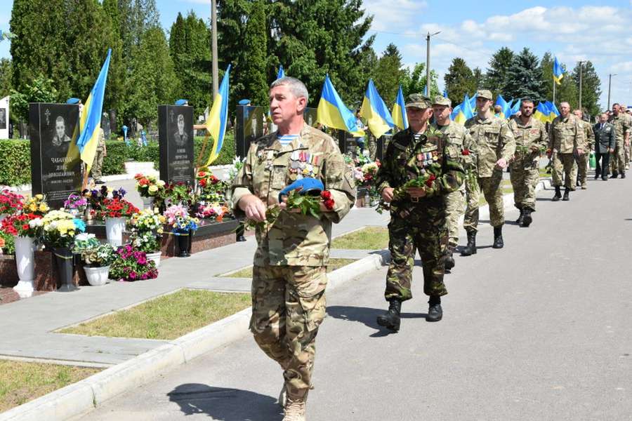 У Луцьку вшанували пам'ять бійців, які загинули в АТО (фото) 