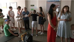 Навантаження збільшилося майже вдвічі: у Луцьку – черги на медогляд школярів (фото, відео)