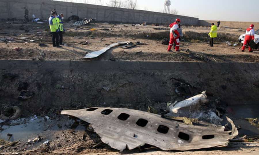 В авіакатастрофі в Ірані розбилися 15 українців (фото, відео)