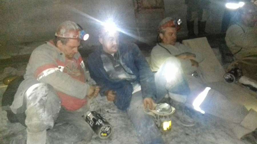 На Волині продовжують страйкувати шахтарі (фото, оновлено) 