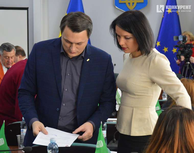 Депутати й голоси: фоторепортаж із сесії Луцькради