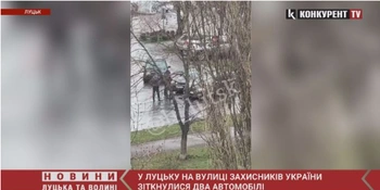 У Луцьку на вулиці Захисників України зіткнулися два автомобілі – утворився затор (відео)