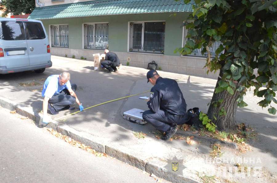 У Житомирі напали на волинських інкасаторів: є постраждалі (фото)
